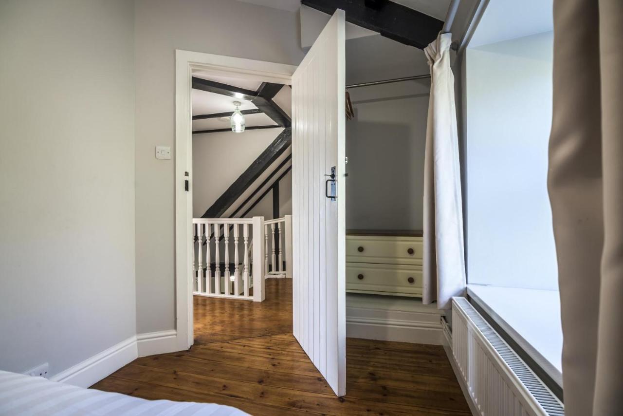 Barn Conversion - Hot Tub - Penally - Tenby ภายนอก รูปภาพ